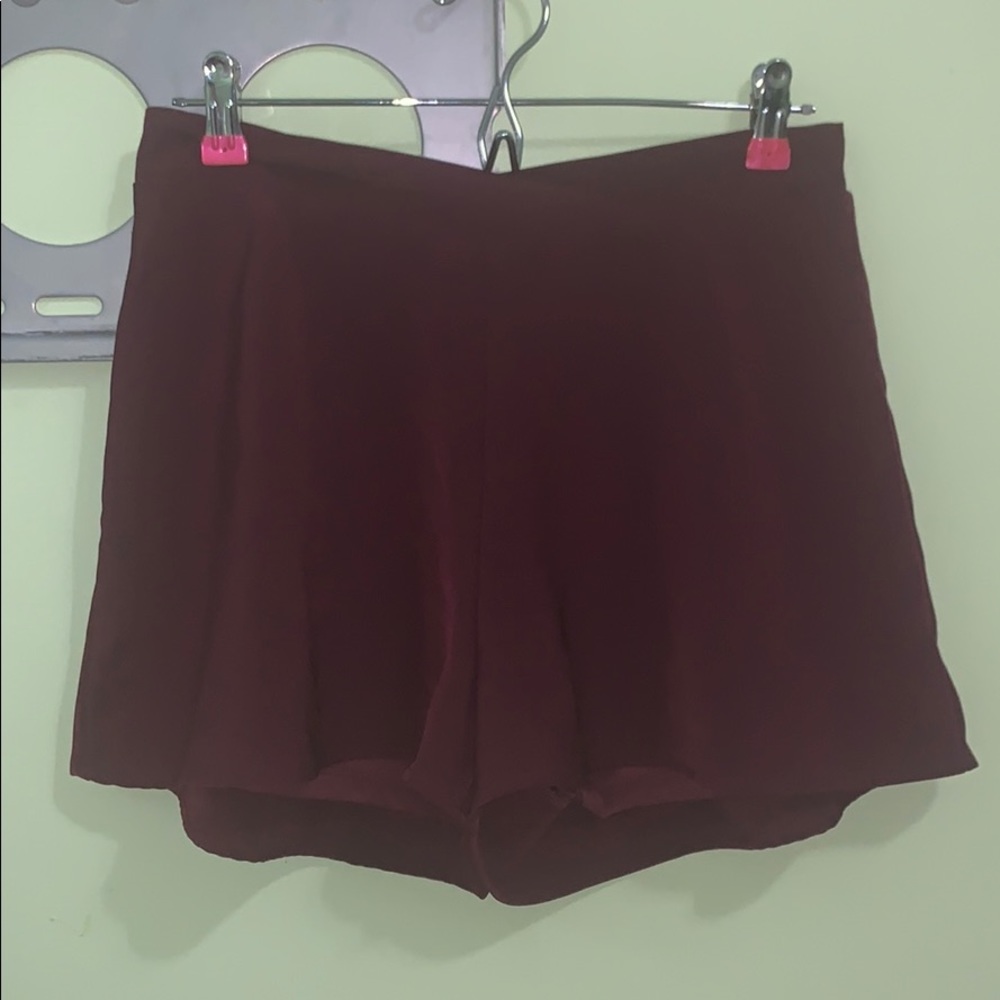 maroon blueblush high waisted flare shorts M nwot